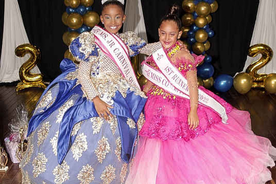 Arienna Dupont crowned  Junior Carnival Queen