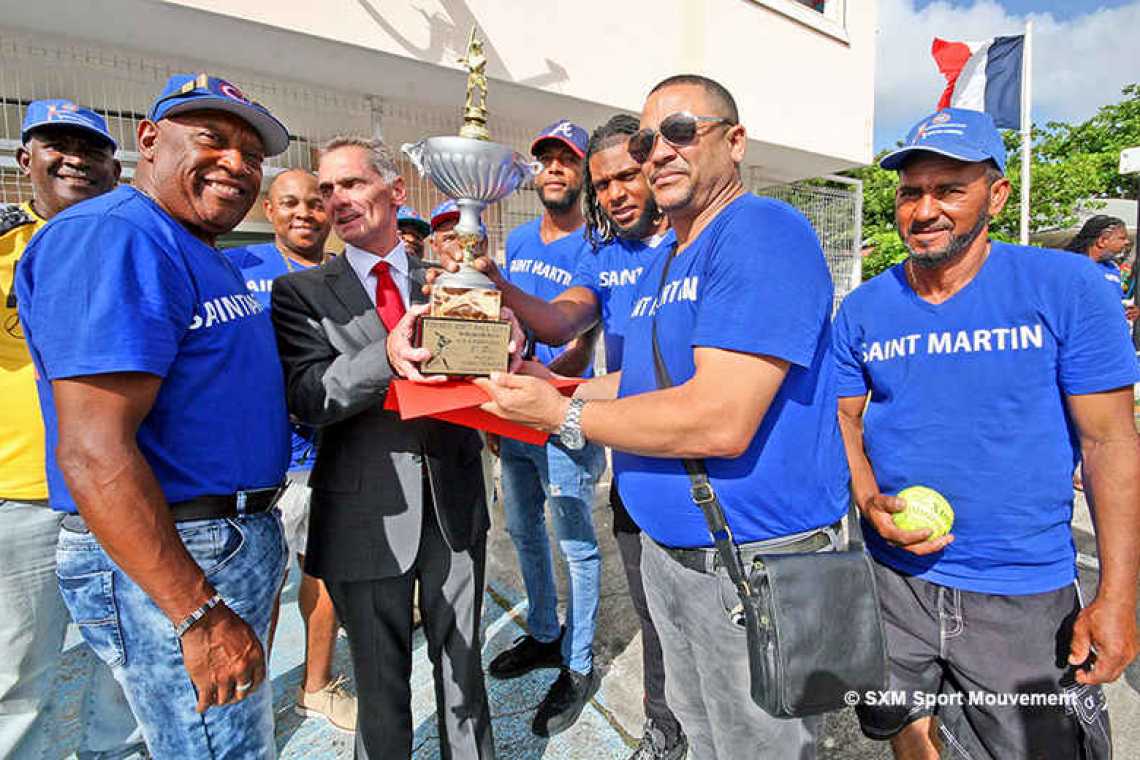 St. Martin team invincible at March Softball tournament in Guadeloupe