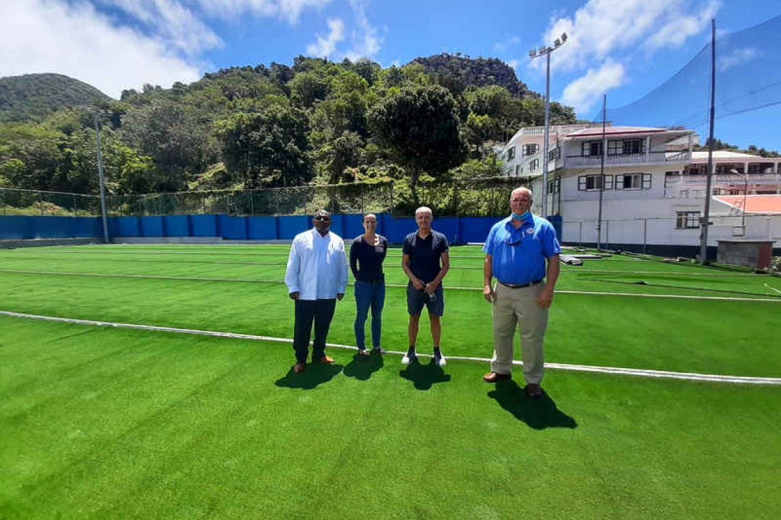 Renovation of Johan Cruyff  Court is moving ahead