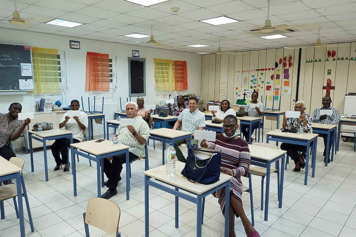 Childfund St. Maarten donates  uniforms to 12 primary schools