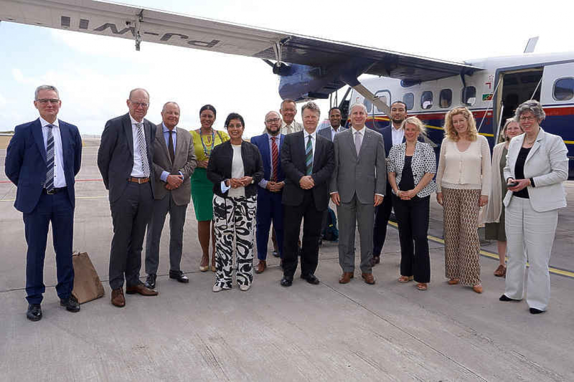 IPKO delegation  pays visit to Saba