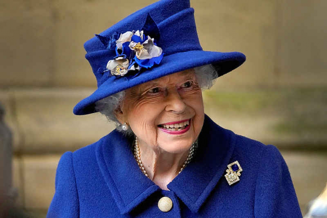 Queen Elizabeth pulls out of parliament opening because of 'mobility problems'