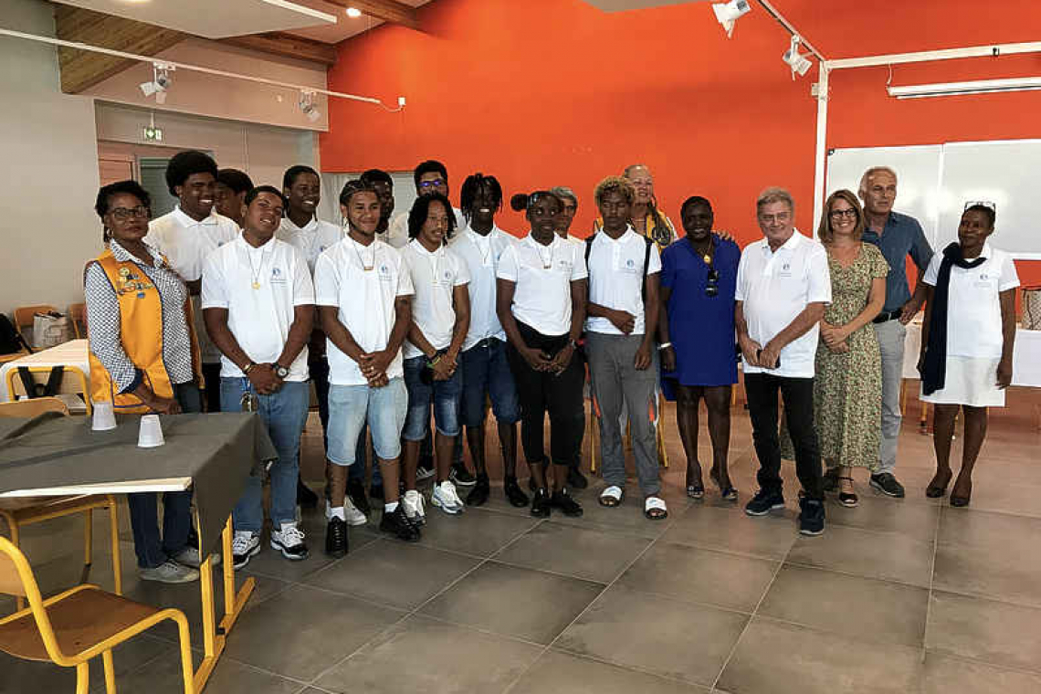 12 students from Lycée’s vocational  school off to Martinique Boat Show
