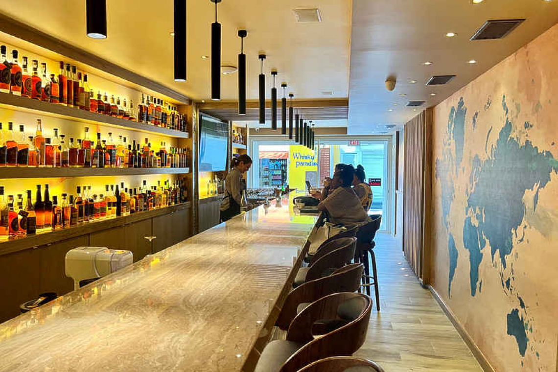 Luxbar: St. Maarten’s first premium whisky bar 