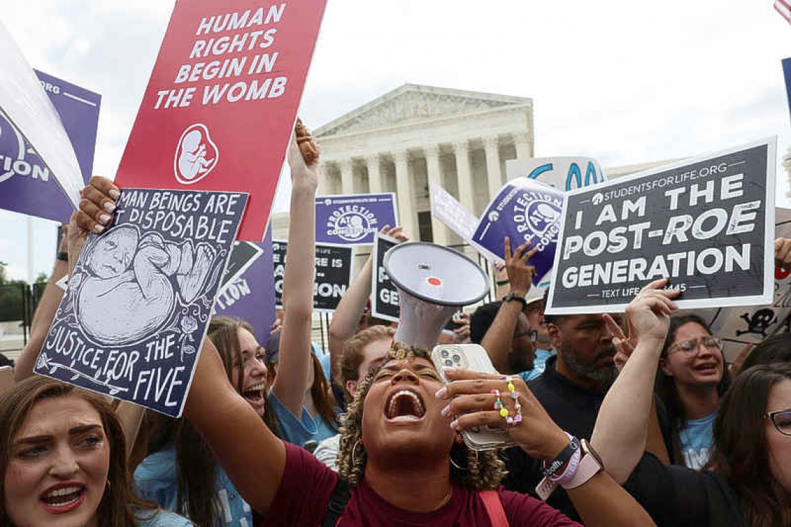 U.S. Supreme Court overturns Roe v. Wade abortion landmark