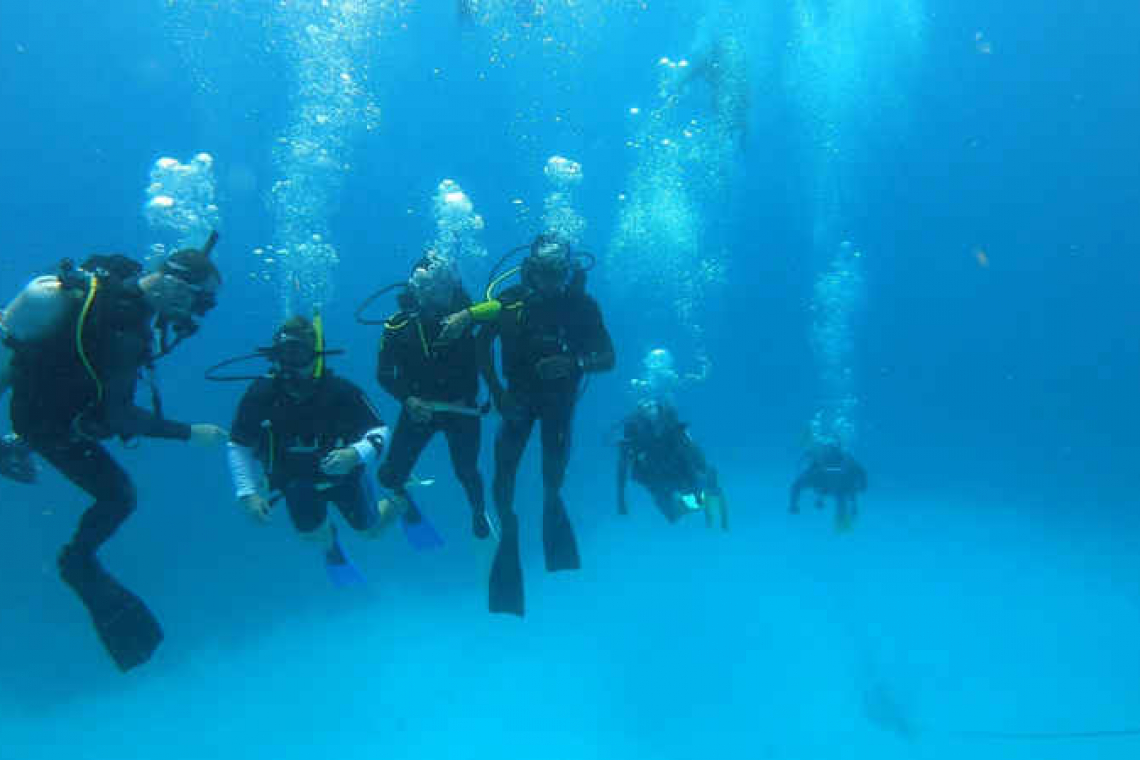 First team of divers certified for  Kidz at Sea Coastal CleanUp   