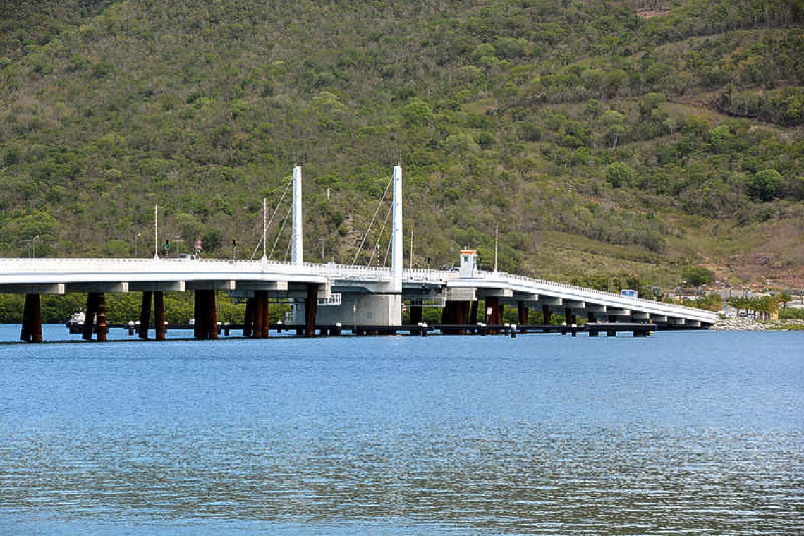 Causeway Bridge reopens  for all motorized traffic