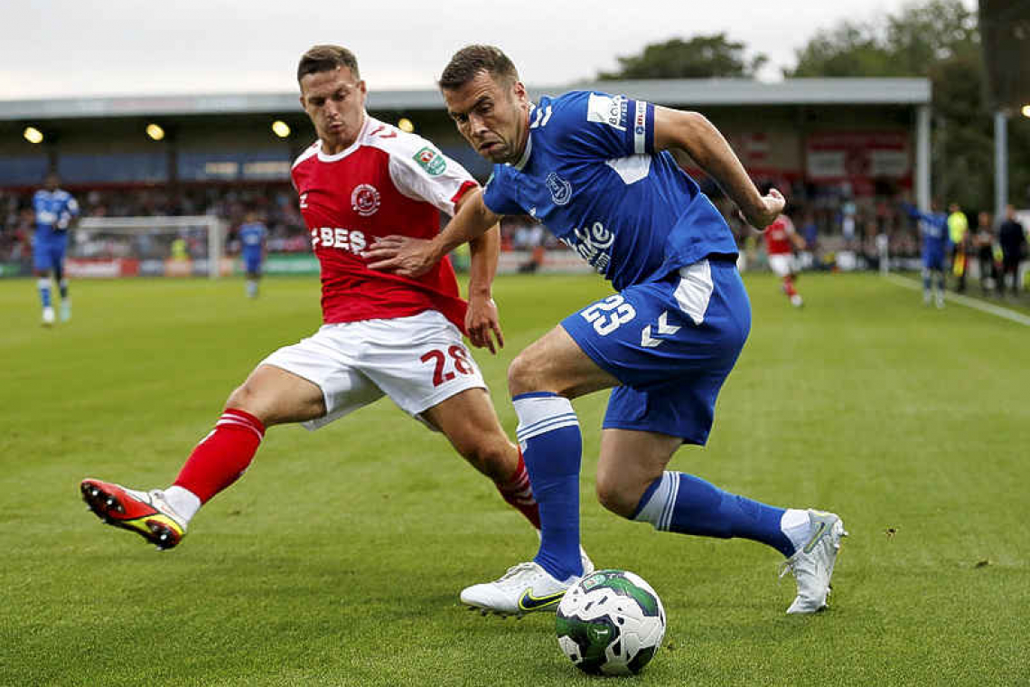 Everton edge Fleetwood in League Cup for first win of season, Fulham out