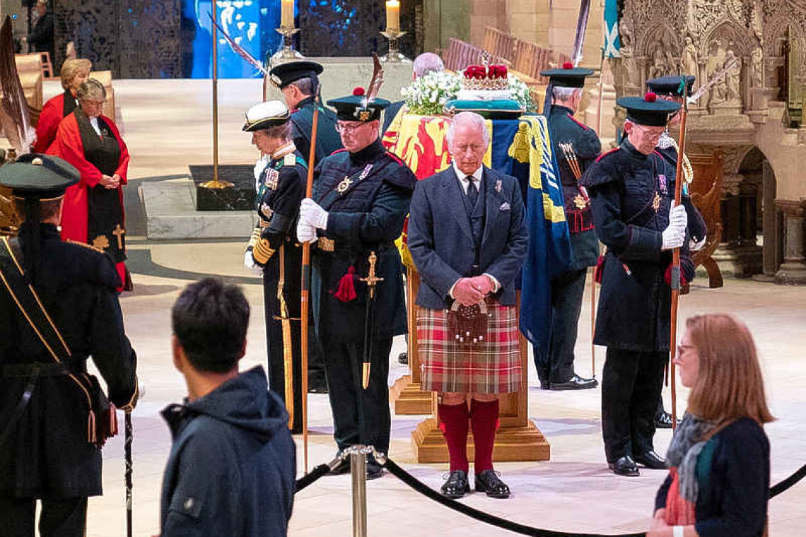 King Charles and siblings hold silent vigil to late mother, Queen Elizabeth