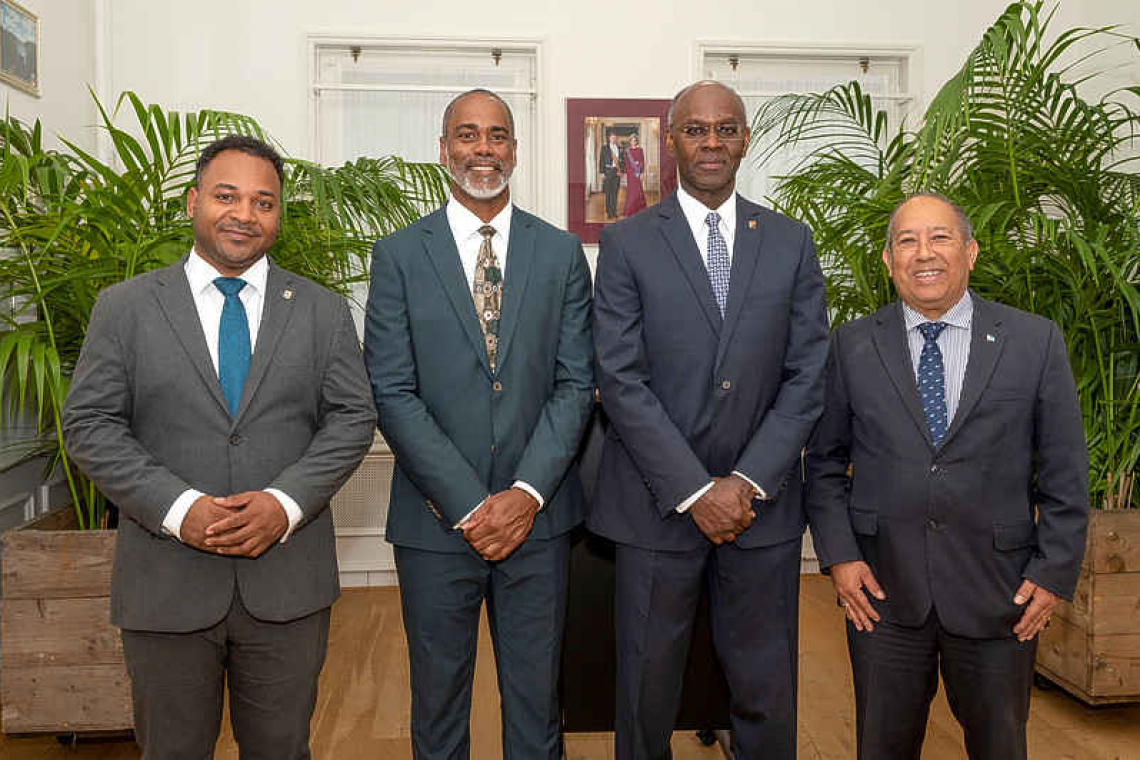 St. Maarten House has farewell  reception for Governor Holiday