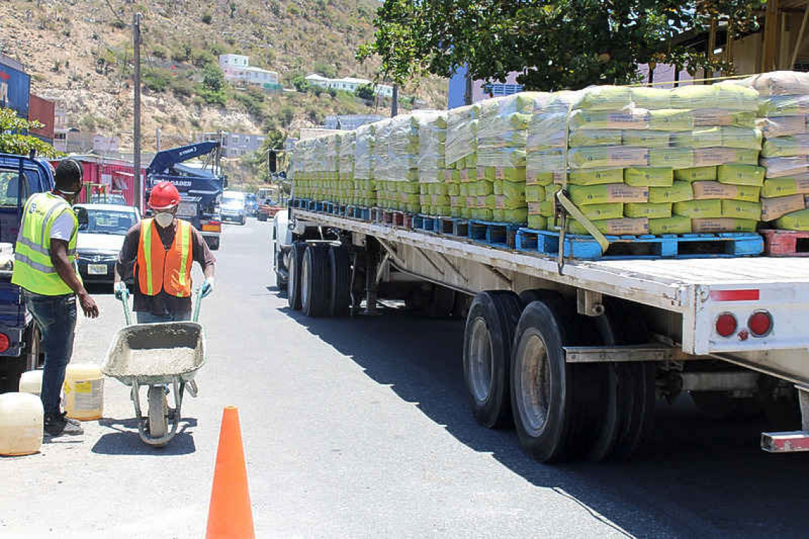 Heavy duty vehicles to be banned from the road during peak traffic