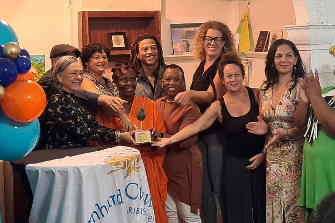 NIA receives Prins Bernhard  Culture Prize on St. Maarten