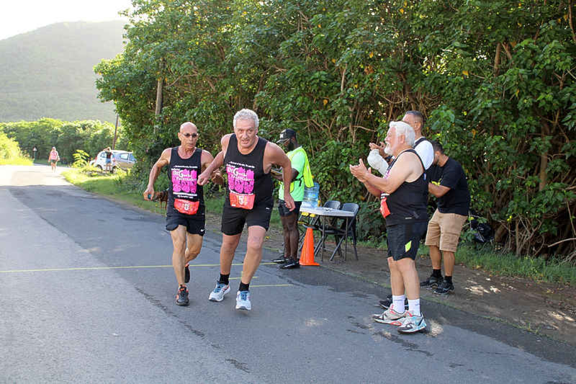    SXM Tri Academie win 35th around the island relay race