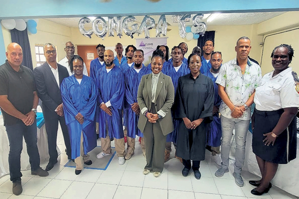  Eleven inmates celebrated for academic achievements