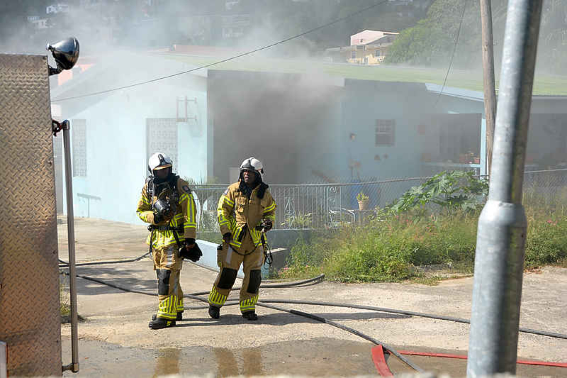 Woman and children saved from house fire in St. Peters