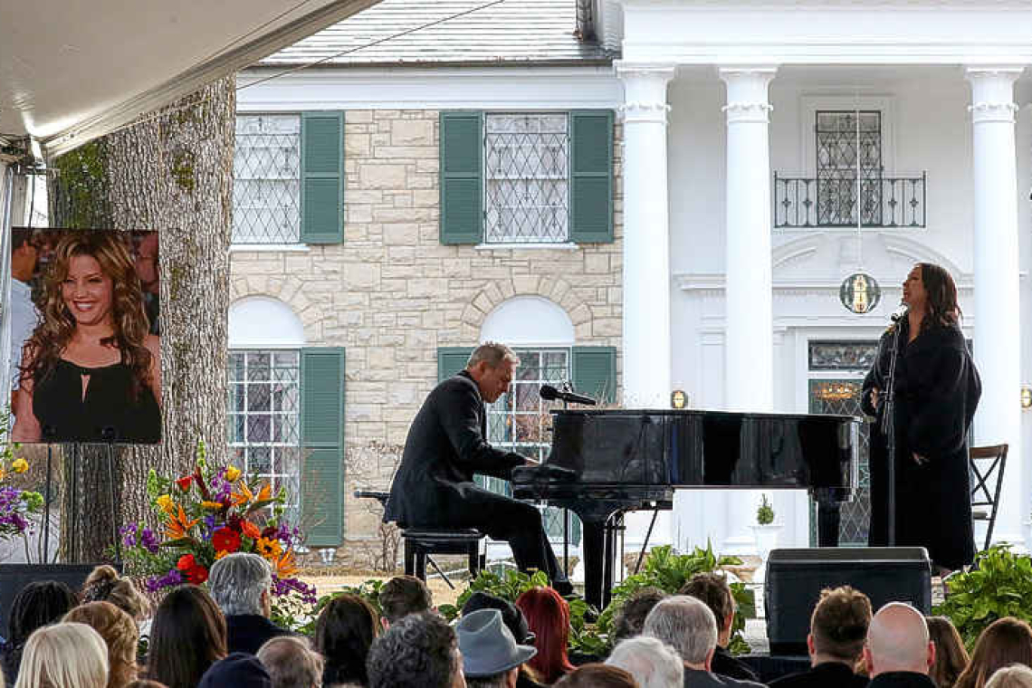 Lisa Marie Presley mourned in memorial service at Graceland