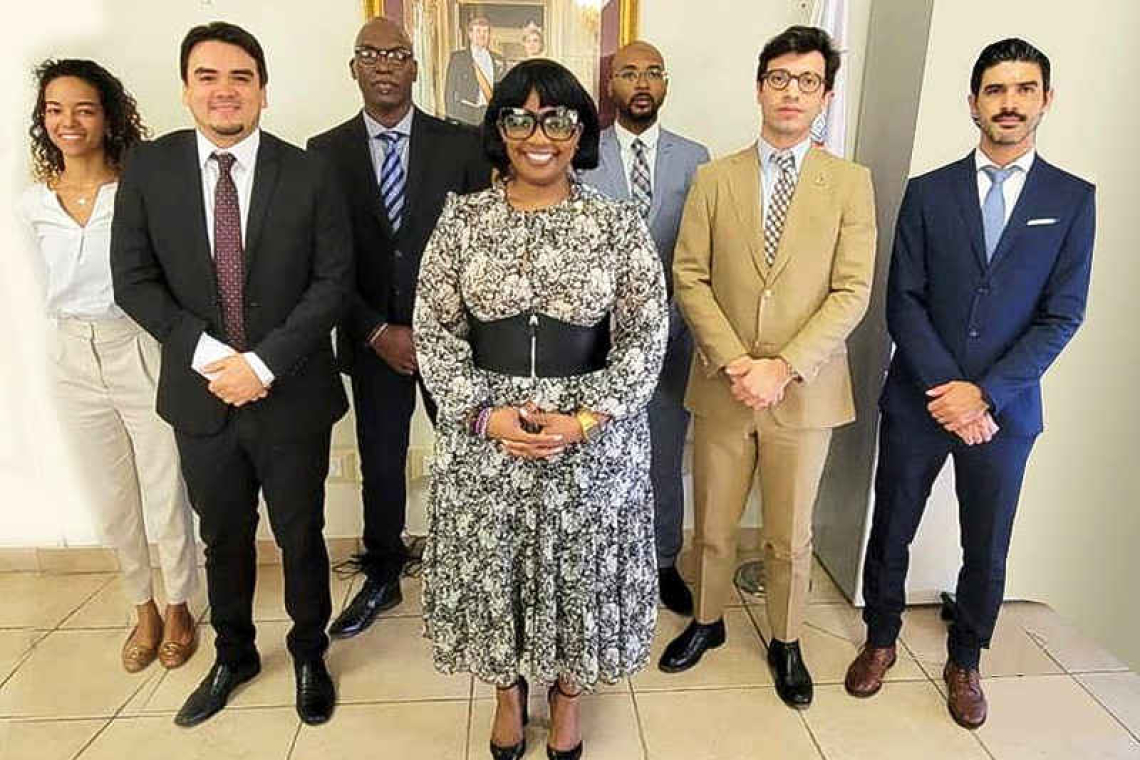 Minister Anna Richardson welcomes  UNOPS delegation to St. Maarten