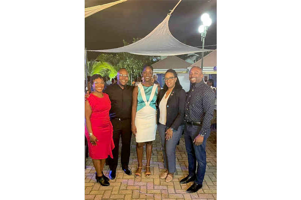 SXM Notary Richards  launches new website