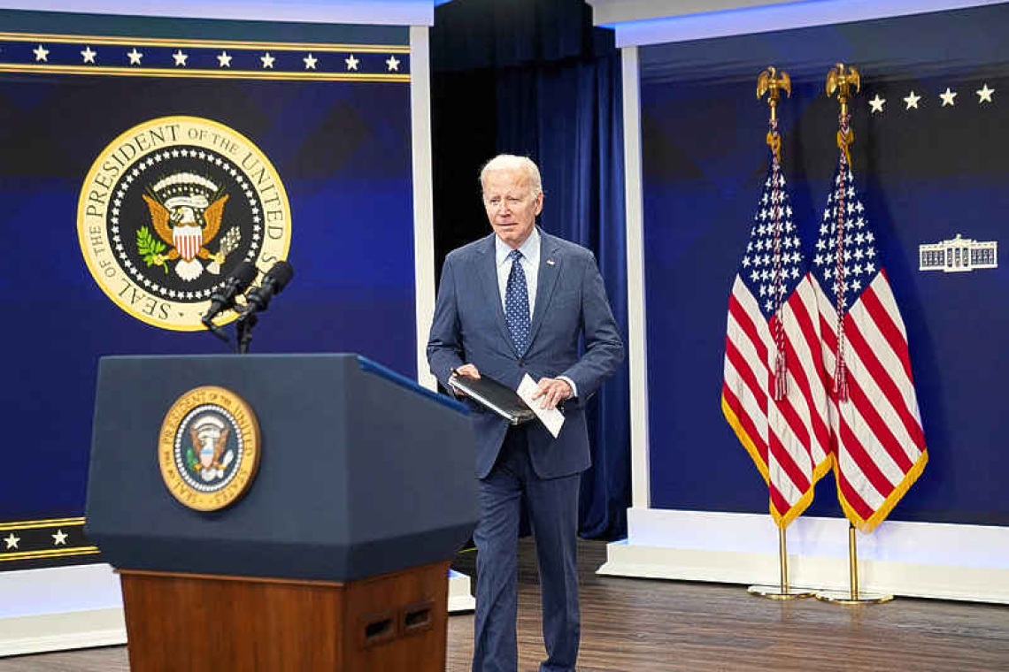 Biden says he will speak to Xi about balloon incident