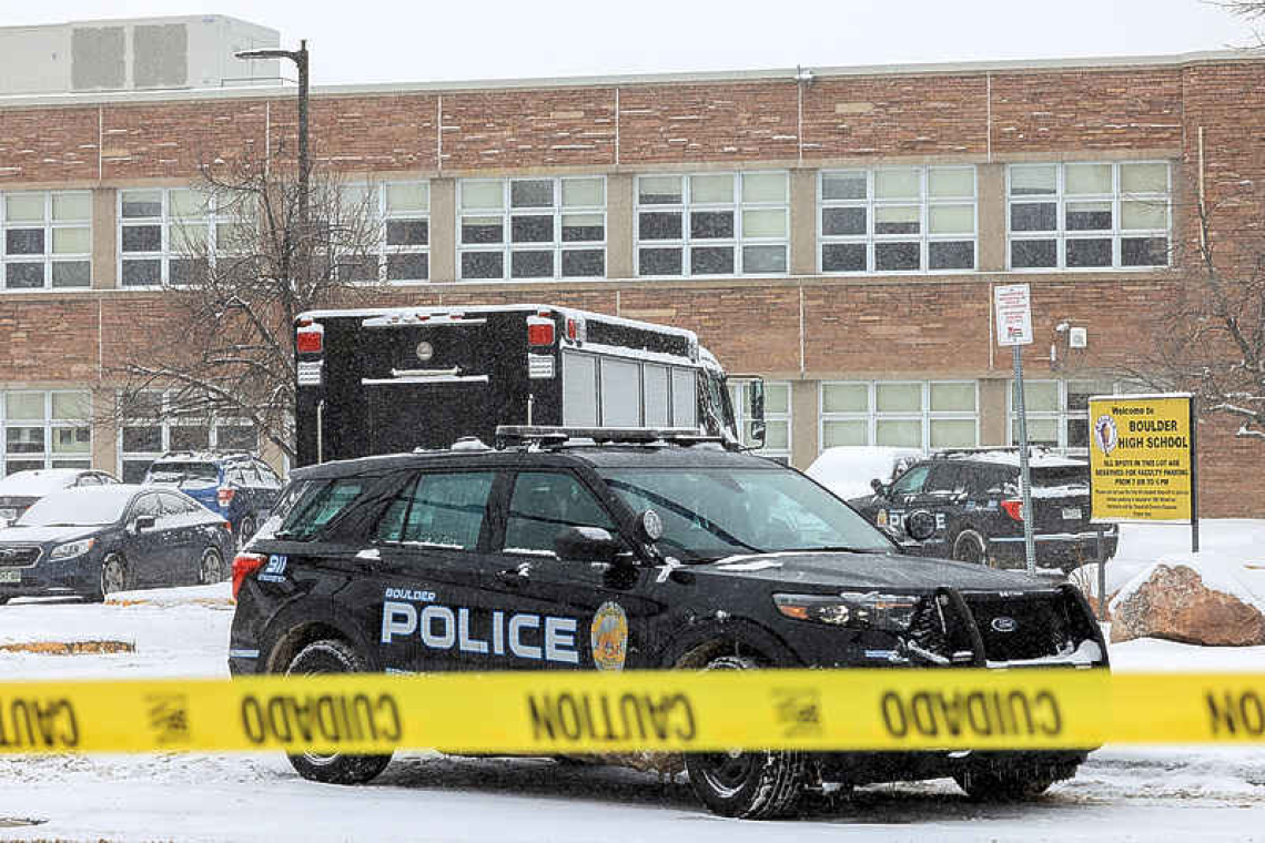 Colorado school districts lift lockdown after threats