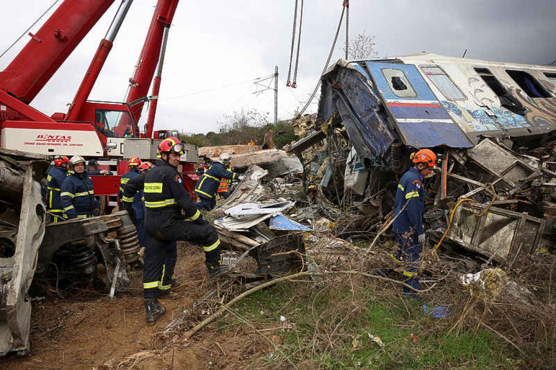Train crash in Greece kills at least 38 people, many of them likely students