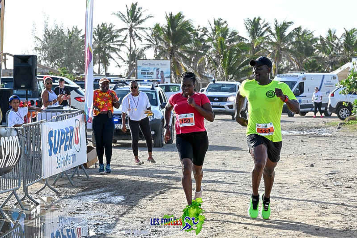    Over 200 runner and walkers  take part in Orient Bay10K