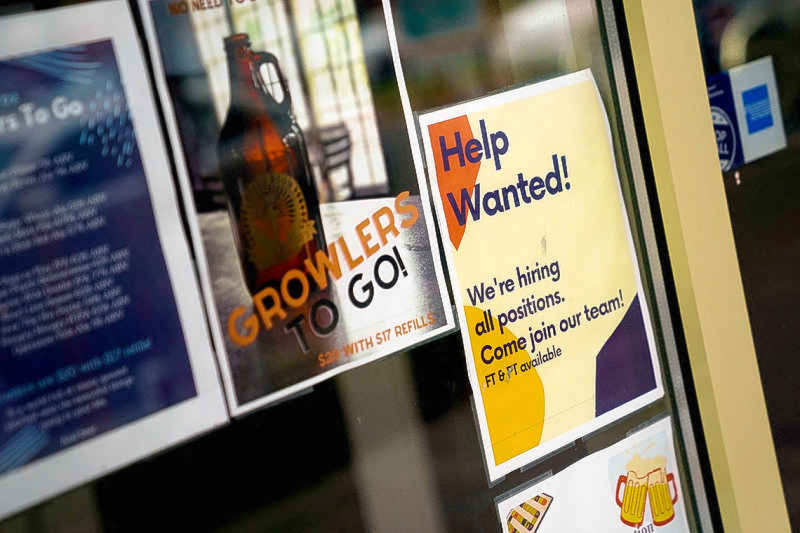 US job openings drop, layoffs at highest level in over 2 years 