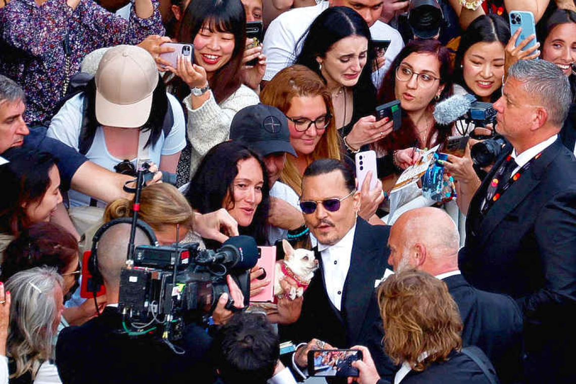 Johnny Depp marks celebrity comeback with Cannes opening 