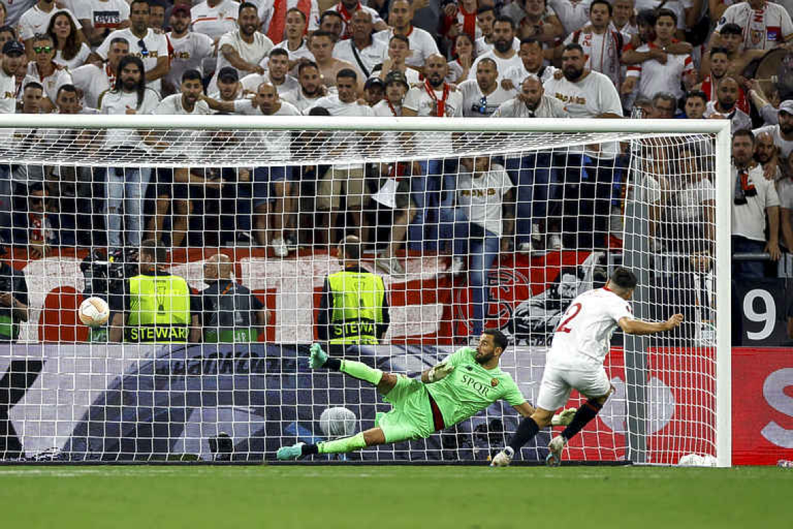 Sevilla beat Roma 4-1 on penalties to win seventh Europa League title 