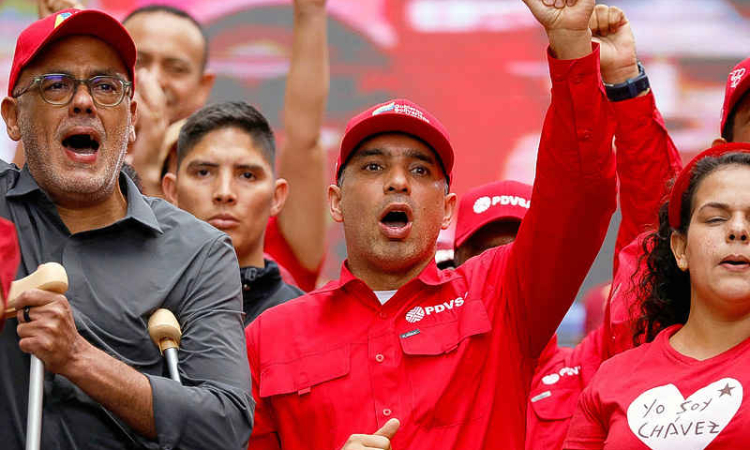 Carrots and sticks: Venezuela's new oil chief targets graft, courts workers 