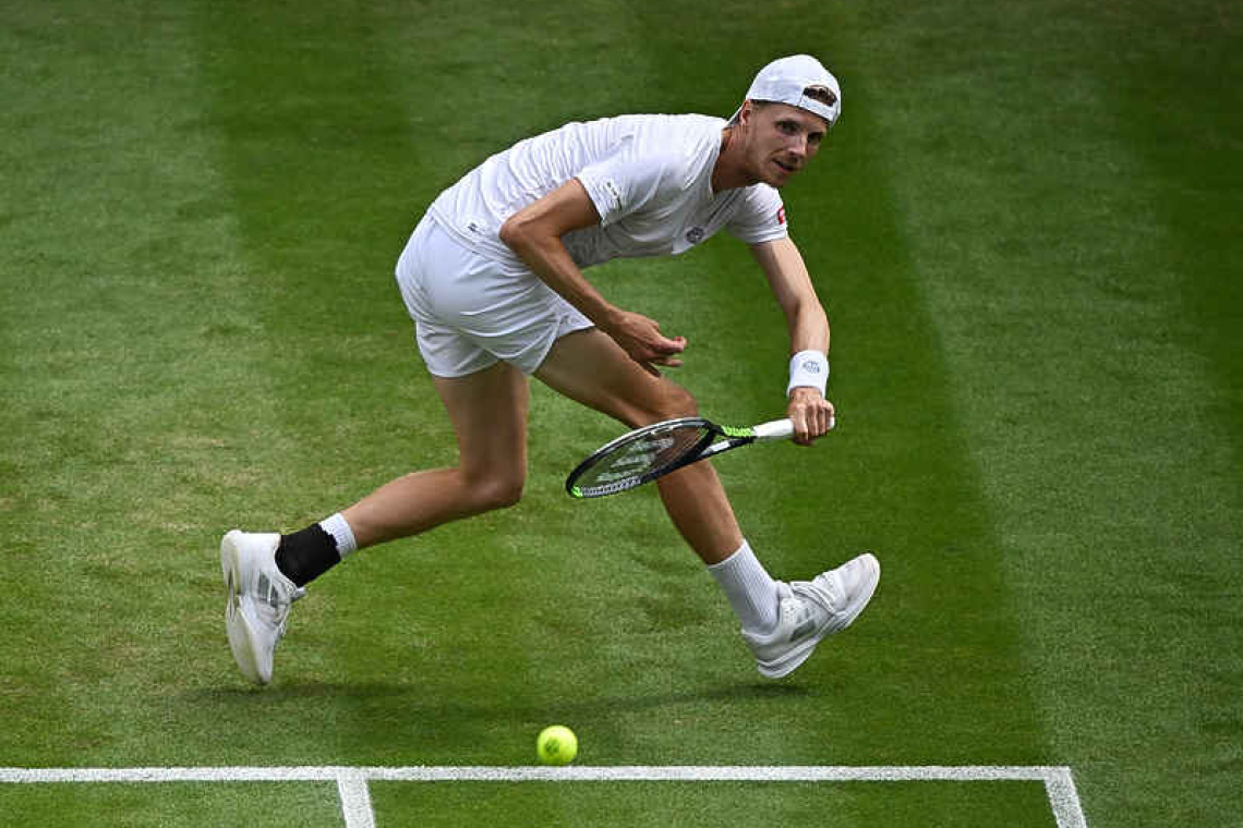 Big-serving Zverev powers past Dutch qualifier Brouwer