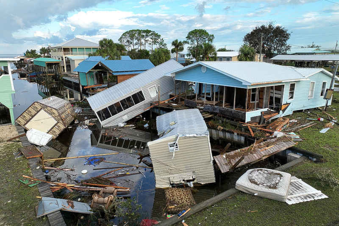 Florida's storm-struck Gulf Coast takes stock 