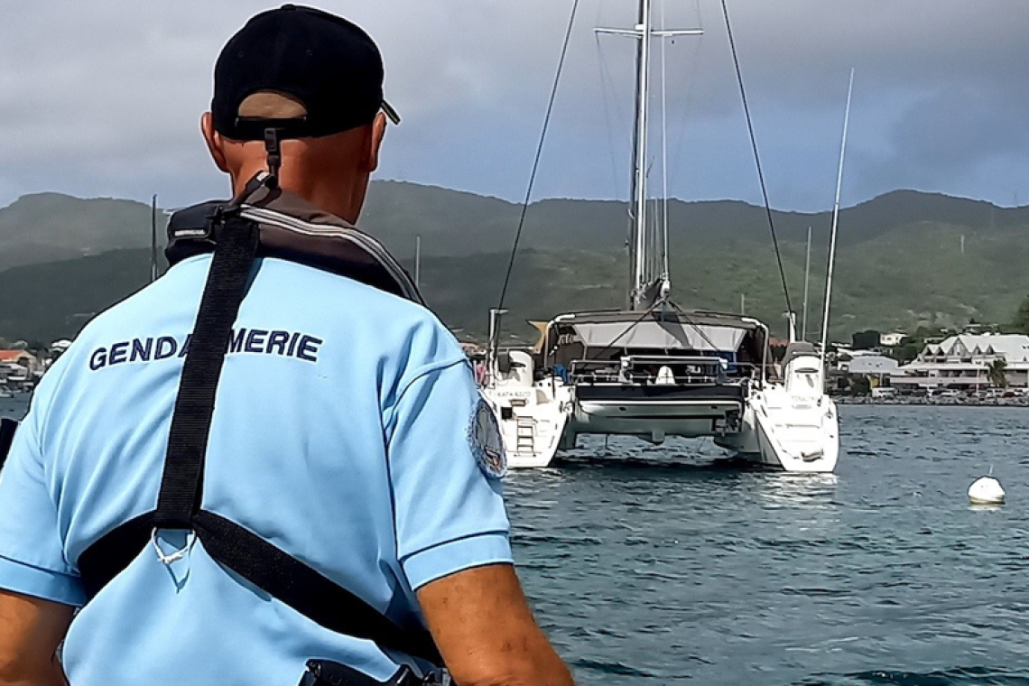 French authorities check vessels for  compliance in Simpson Bay Lagoon