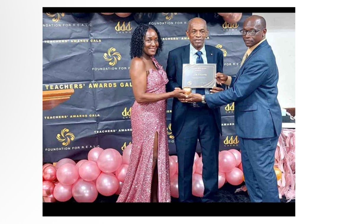 Educators honoured at 5th Annual  Teachers’ Awards Gala in Statia