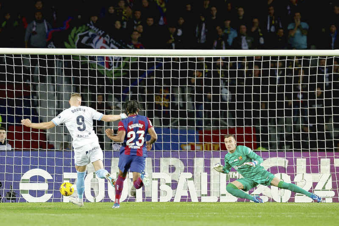 Girona stun Barcelona 4-2 away to restore LaLiga lead