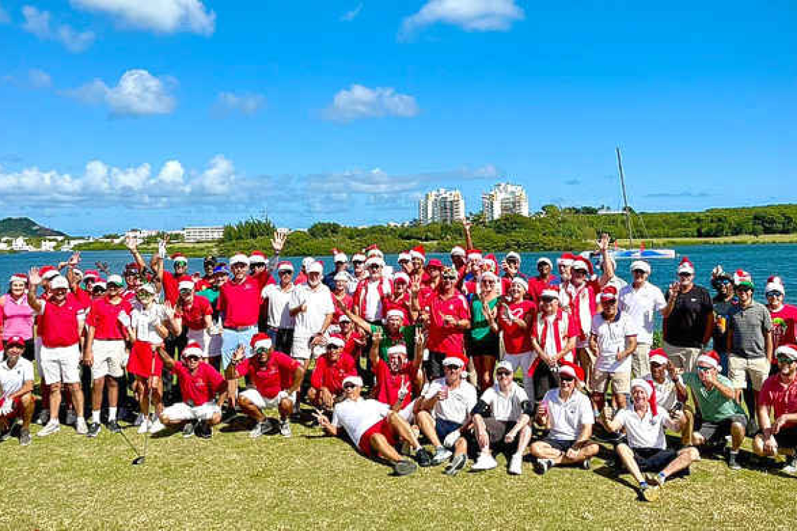 Seventeen teams compete in Annual Santa Scramble 