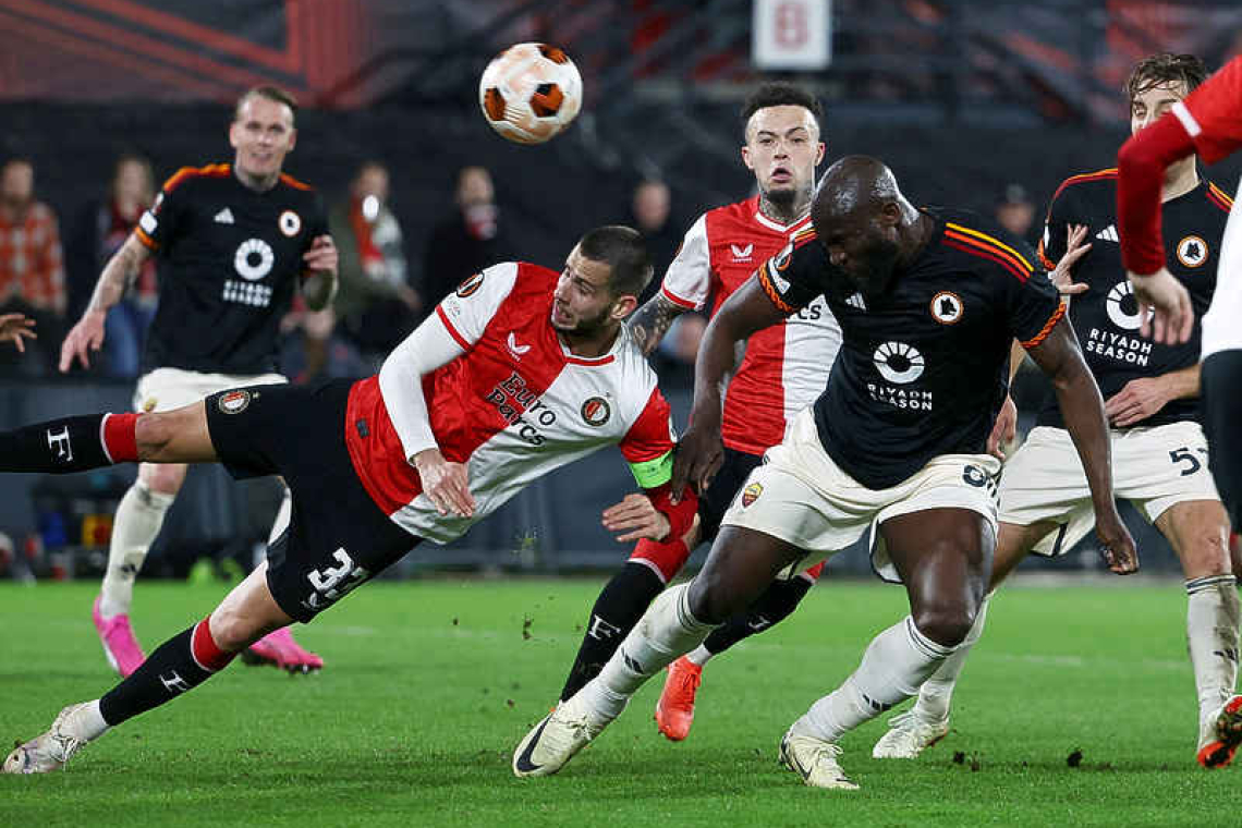 Lukaku earns Roma draw at Feyenoord