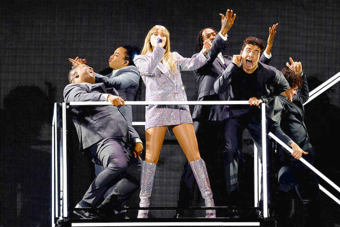 Singapore lures Taylor Swift with grant for sold-out March concerts 
