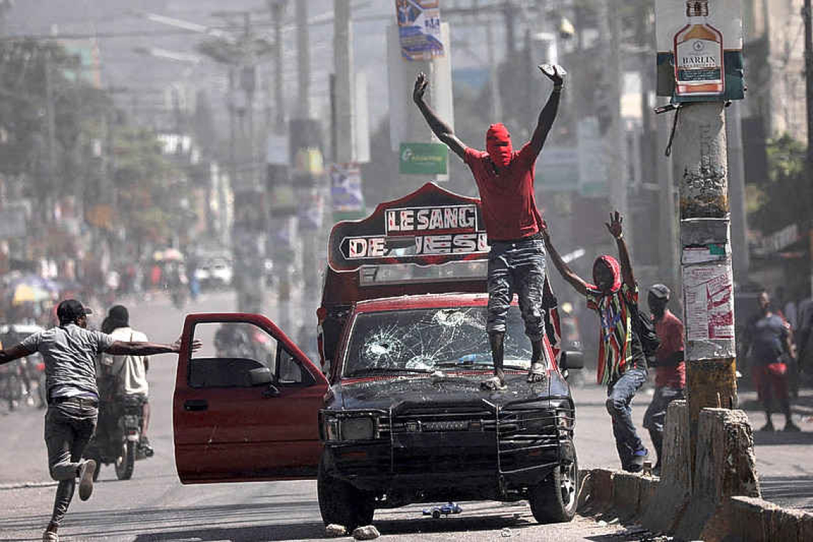       Haiti telecoms back after disruption  amid violence, inmates on the run