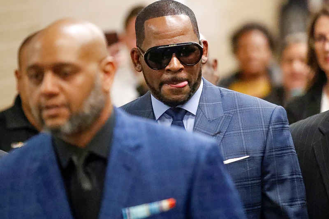 R. Kelly challenge to sex abuse conviction draws skepticism from US appeals court 