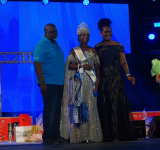 Miss Antigua wins the St. Maarten  Caribbean Carnival Queen crown