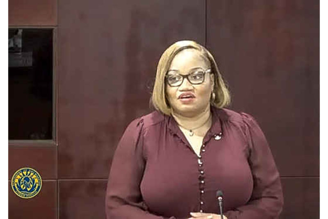 Gumbs to pursue ‘better solution’  for Ennia policyholders in SXM