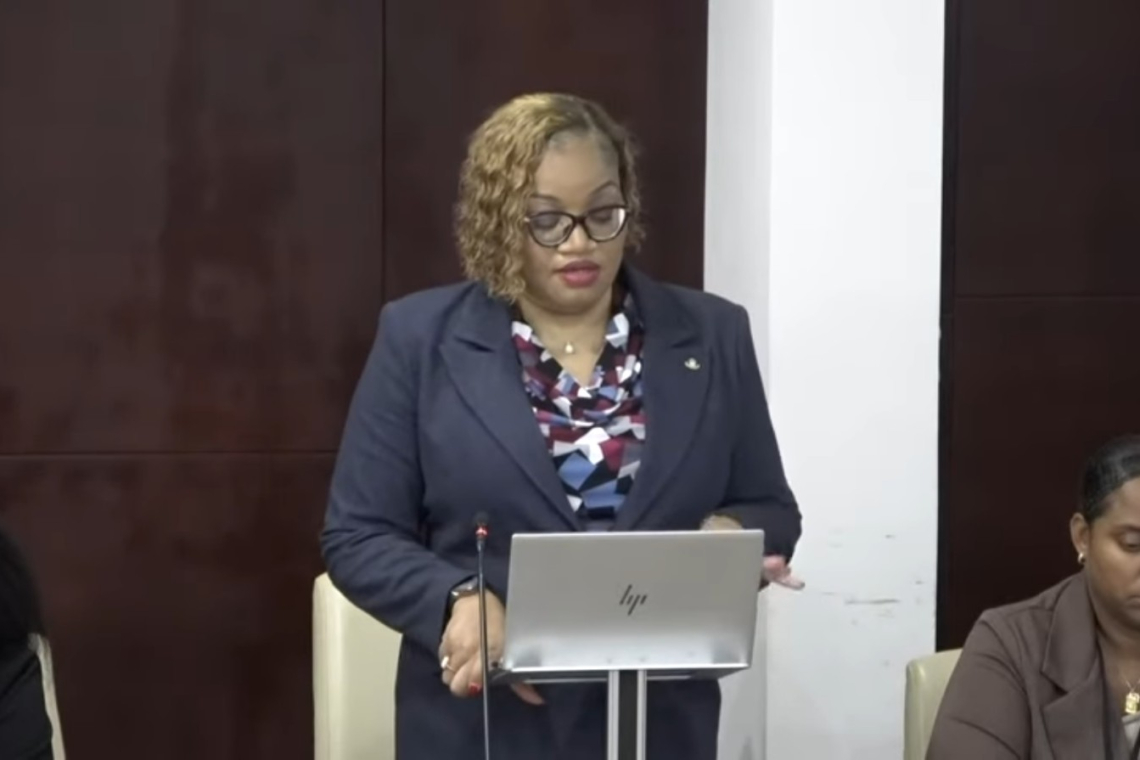 Finance Min. presents amended Ennia  agreement, country to save NAf. 37M