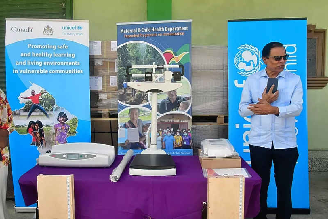 UNICEF hands over anthropometric  equipment to the Ministry of Health