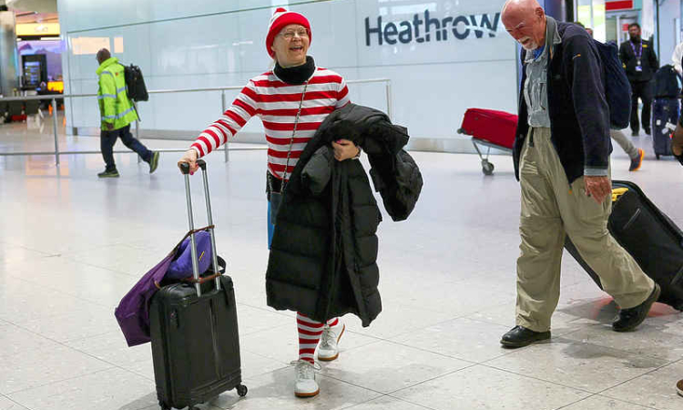 Heathrow orders probe into shutdown as travellers endure days of disruption