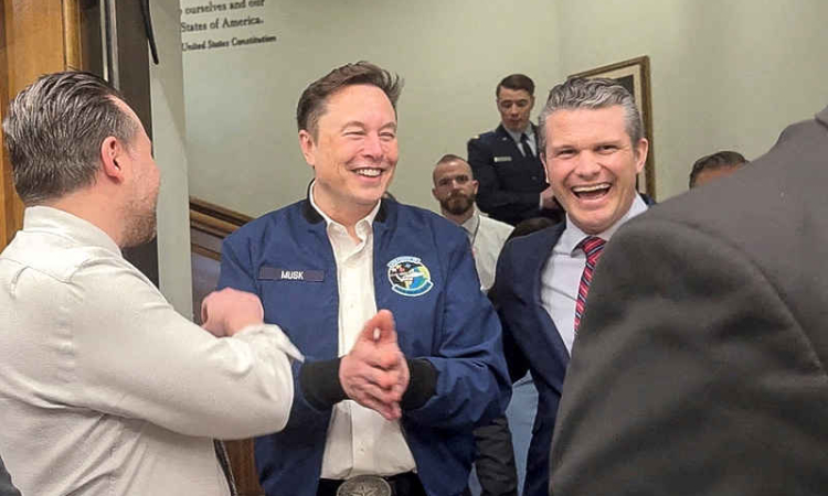 Musk holds Pentagon talks, wants leakers prosecuted