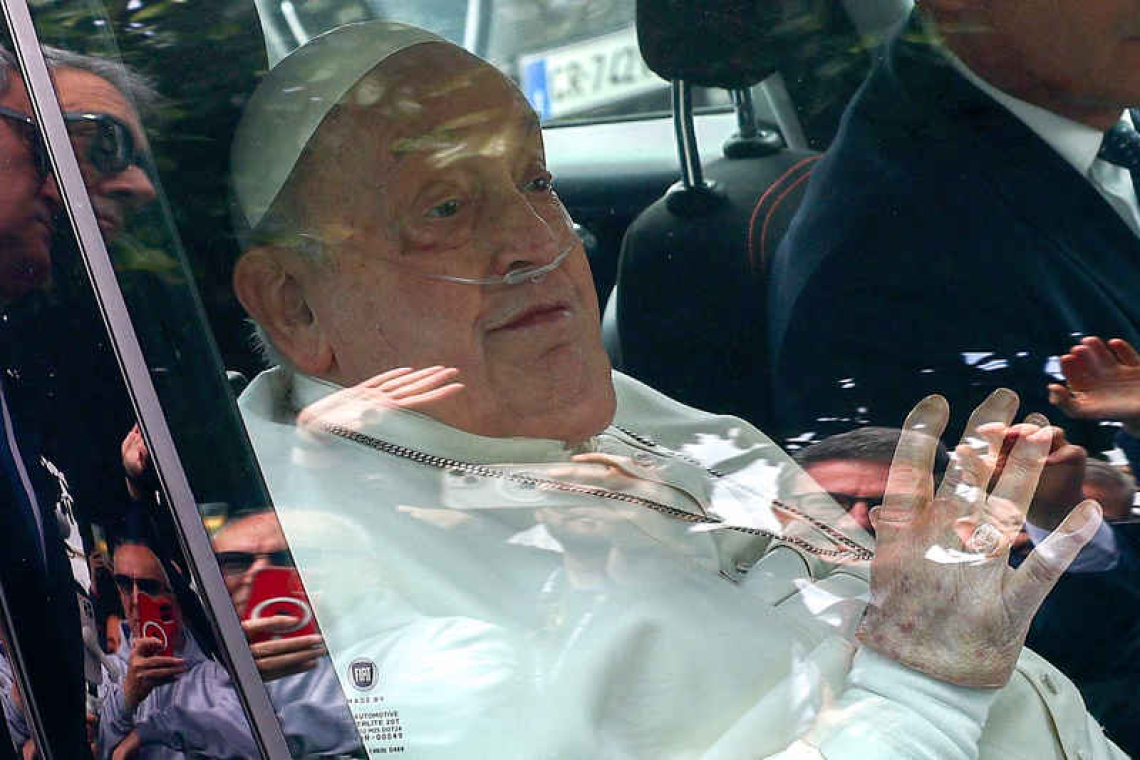 Pope Francis returns to Vatican, but remains out of public view