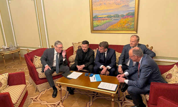 Zelenskiy tells Putin to come to Turkey if he wants talks