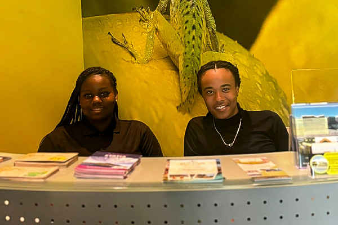 Info desk opened at  St. Eustatius airport