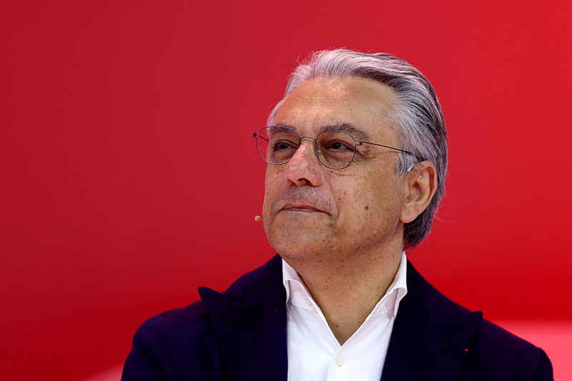 Renault boss  De Meo quits